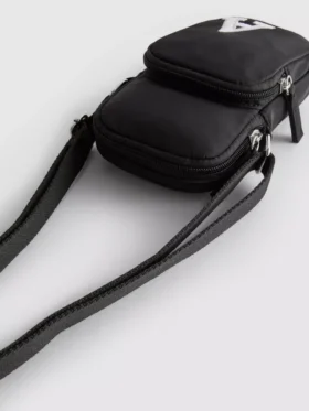 Bolsa para celular con iniciales