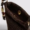 Bolsa para celular tejida con cuentas
