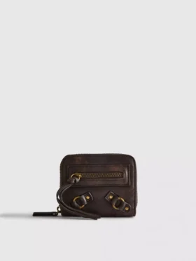 Bolso con cremallera de aspecto desgastado