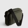 Bolso cruzado con cremallera