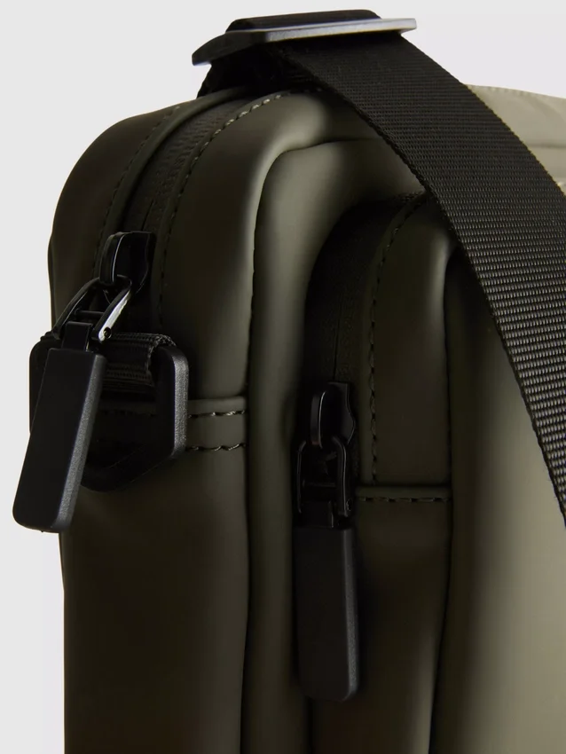 Bolso cruzado con cremallera