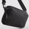 Bolso cruzado con cremallera