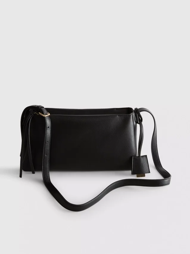 Bolso cruzado con doble refuerzo