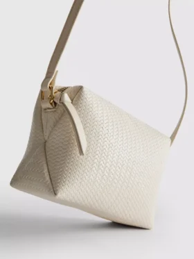Bolso cruzado con efecto tejido