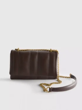Bolso cruzado con solapa