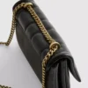 Bolso cruzado con solapa