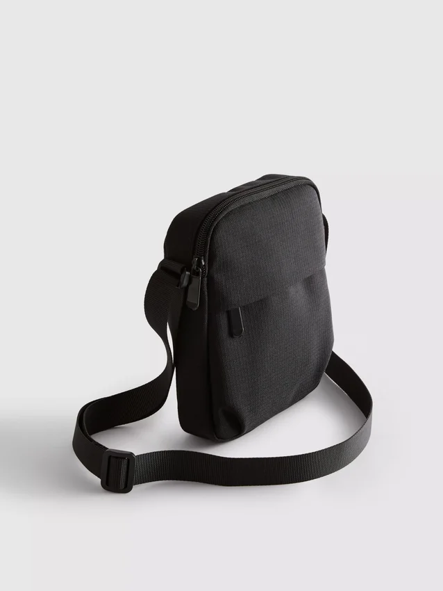 Bolso cruzado esencial
