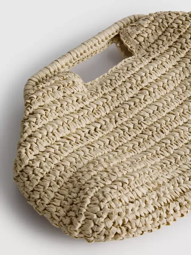 Bolso cruzado tejido de Paula Echevarría
