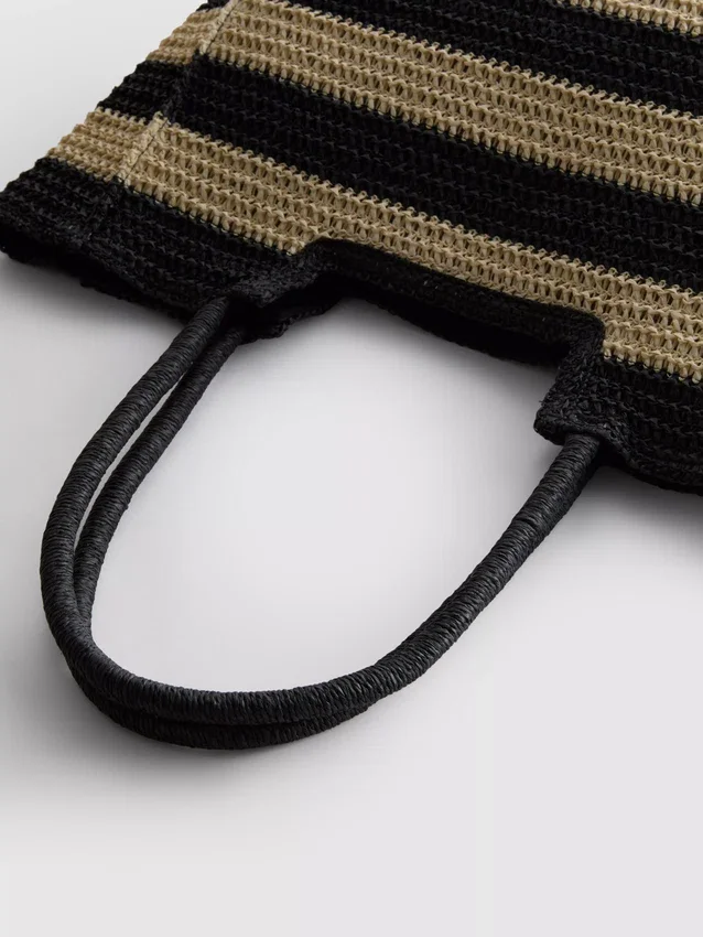 Bolso de compras con efecto tejido