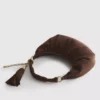 Bolso de hombro con corte redondeado de Paula Echevarría