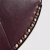 Bolso de hombro con tachuelas de imitación de cuero de Paula Echevarría