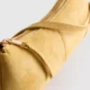 Bolso de hombro de gamuza sintética