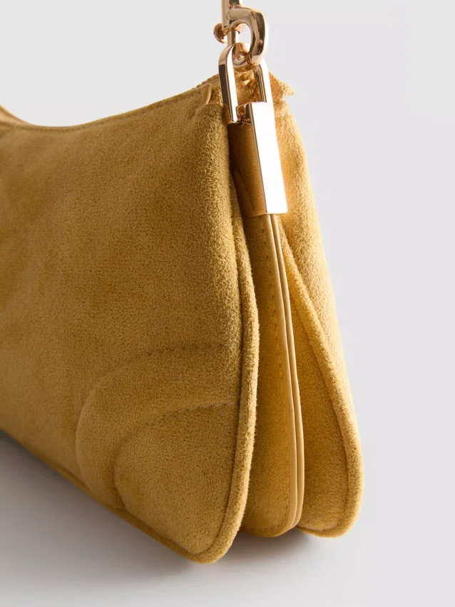 Bolso de hombro de gamuza sintética