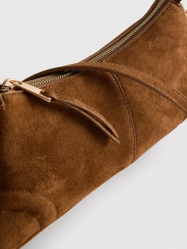 Bolso de hombro de gamuza sintética