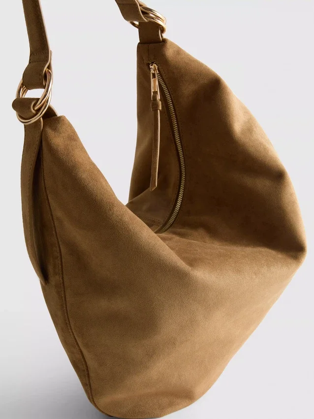 Bolso de hombro holgado