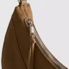Bolso de hombro tipo luna de gamuza sintética