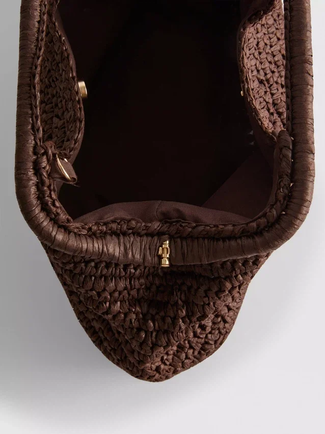 Bolso de mano tejido