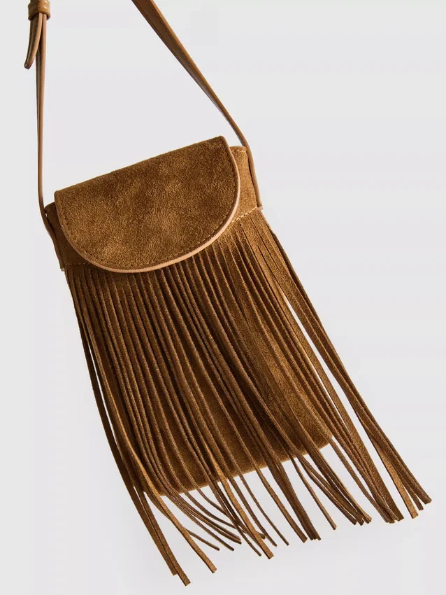 Bolso porta celular con flecos