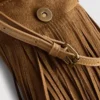 Bolso porta celular con flecos