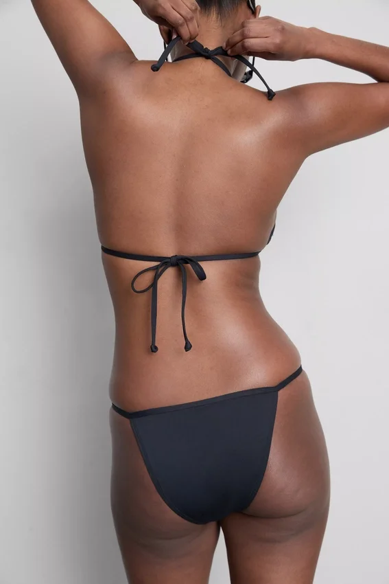 Braguita de bikini con pedrería