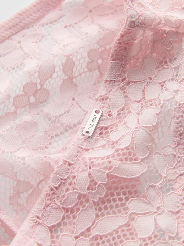 Braguitas brasileñas de encaje floral «The Edit»