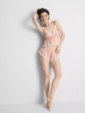 Bralette tipo babydoll de encaje y satén nupcial