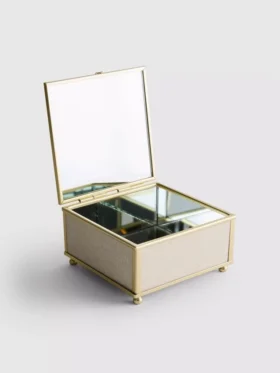 Caja de joyas con espejo