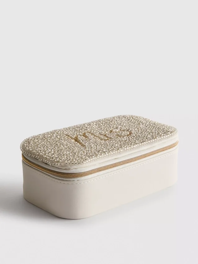 Caja de joyas decorada para novias