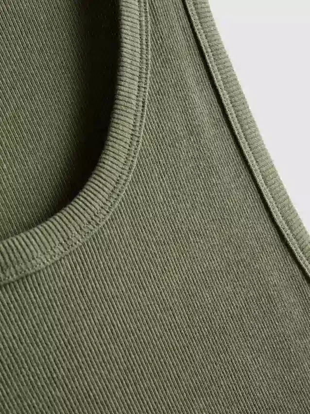Camisa acanalada