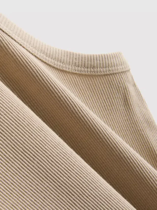 Camisa acanalada