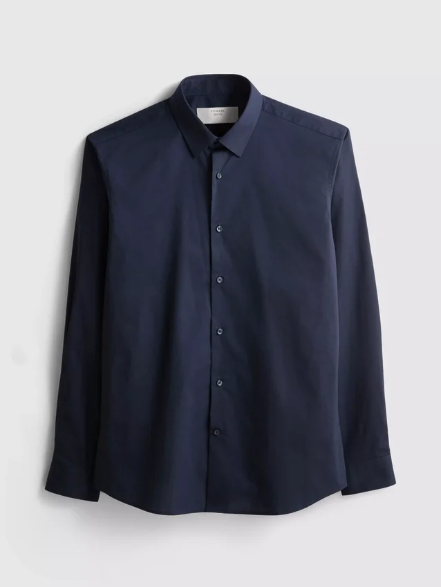 Camisa ajustada elástica con botones