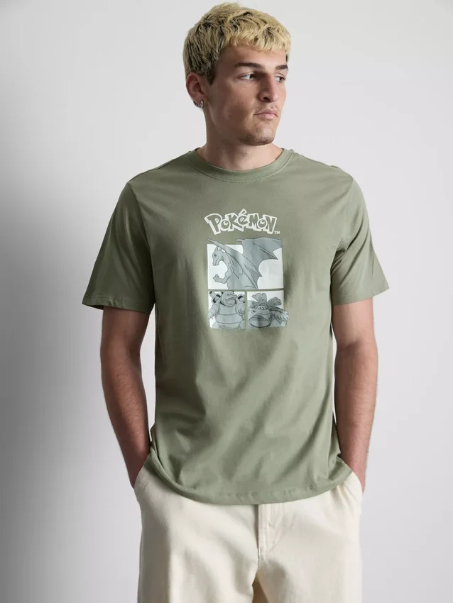 Camisa con diseño de Pokémon