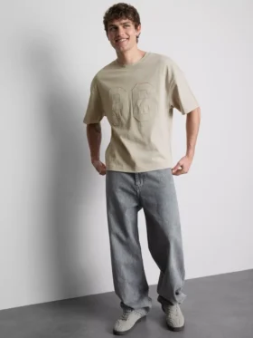 Camisa con número en aplique