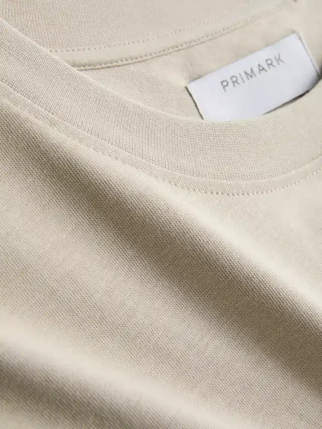 Camisa con número en aplique