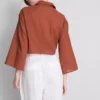 Camisa corta de algodón con lazo en el frente