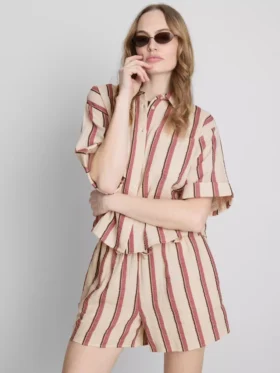 Camisa de algodón a rayas de corte holgado