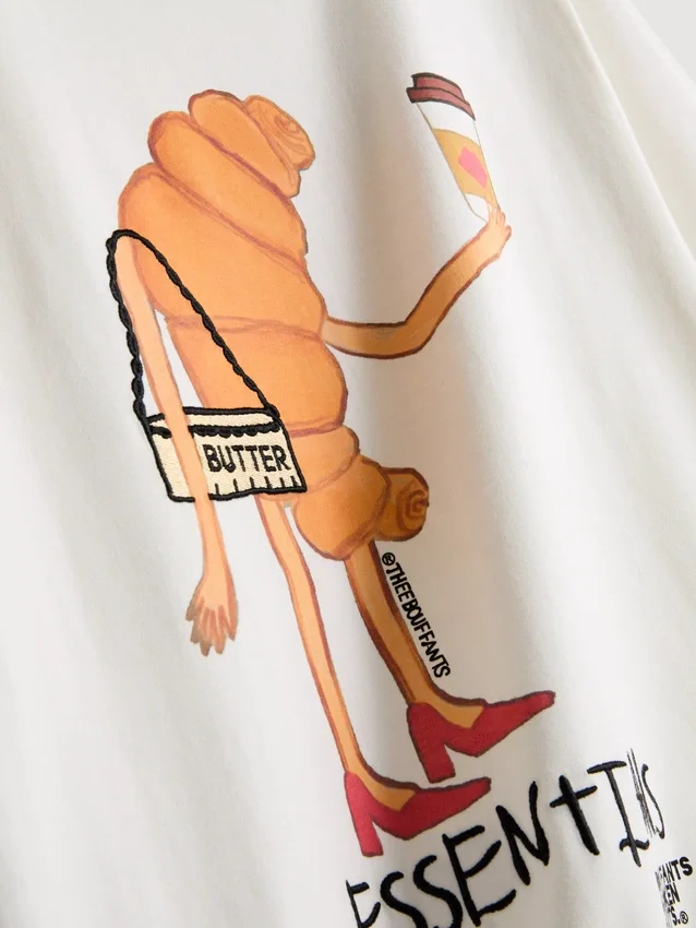 Camisa de algodón con forma de croissant, con motivos de volantes y corazones rotos