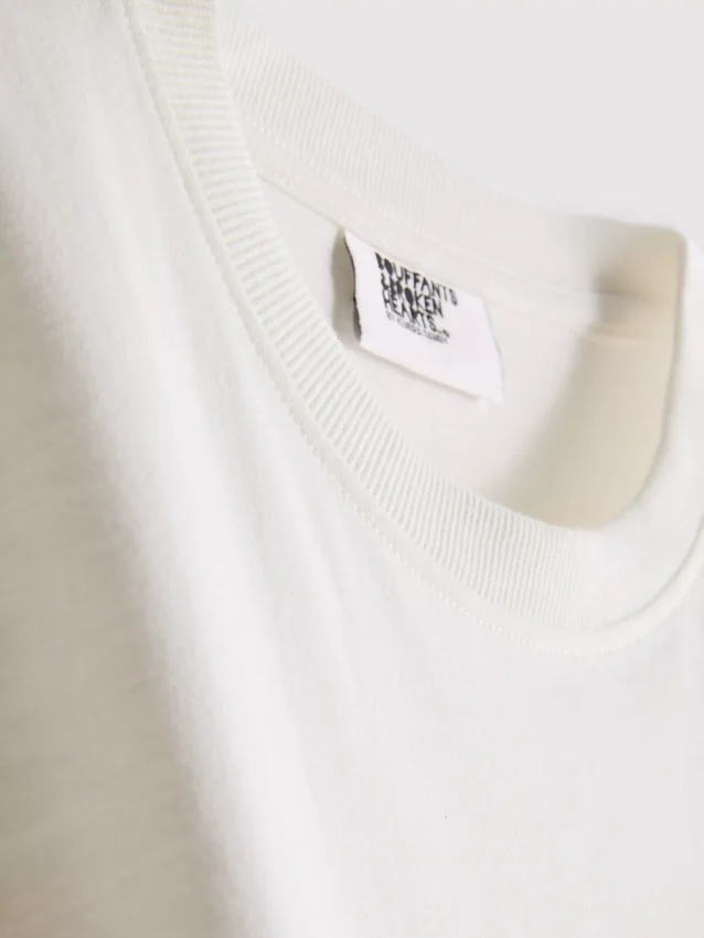 Camisa de algodón con forma de croissant, con motivos de volantes y corazones rotos