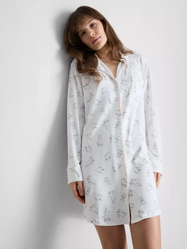 Camisa de dormir holgada estilo boyfriend con estampado