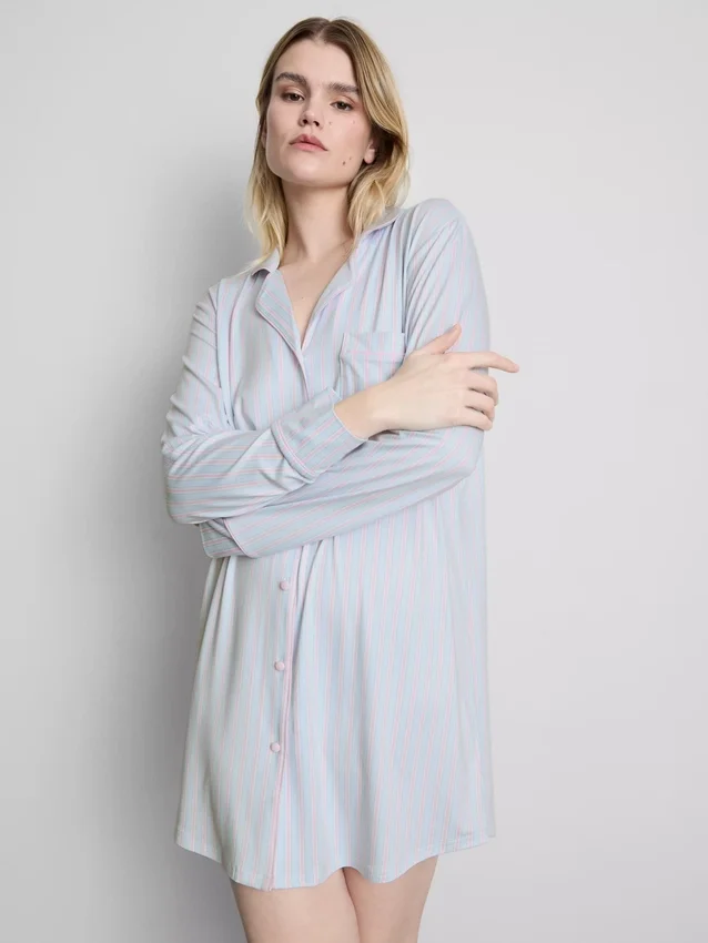 Camisa de dormir oversize a rayas estilo boyfriend
