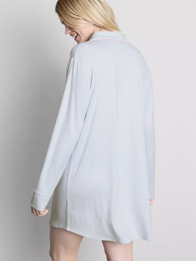 Camisa de dormir oversize a rayas estilo boyfriend