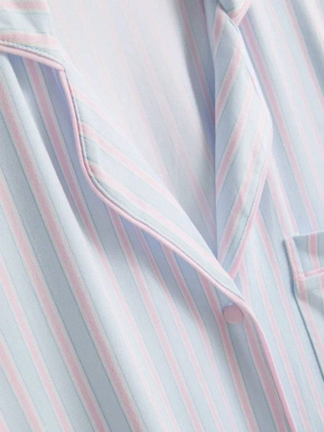 Camisa de dormir oversize a rayas estilo boyfriend