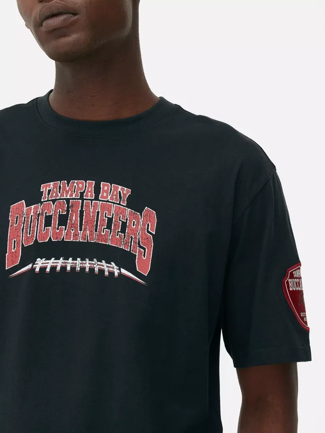 Camisa de los Tampa Bay Buccaneers de la NFL