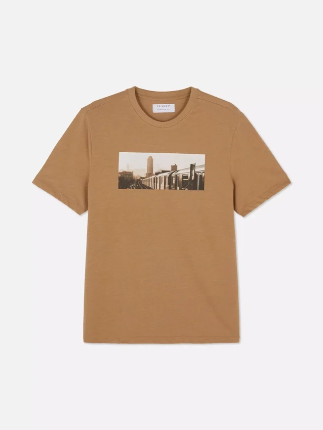 Camisa de manga corta con foto