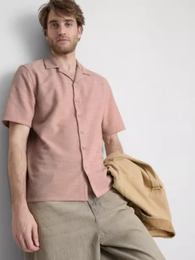 Camisa de manga corta con textura