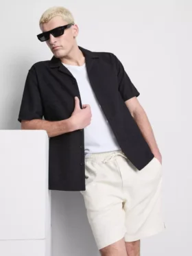 Camisa de manga corta con textura