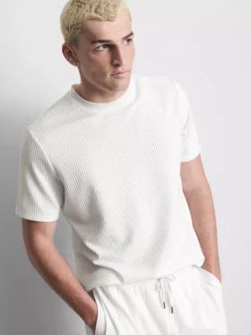 Camisa de manga corta con textura