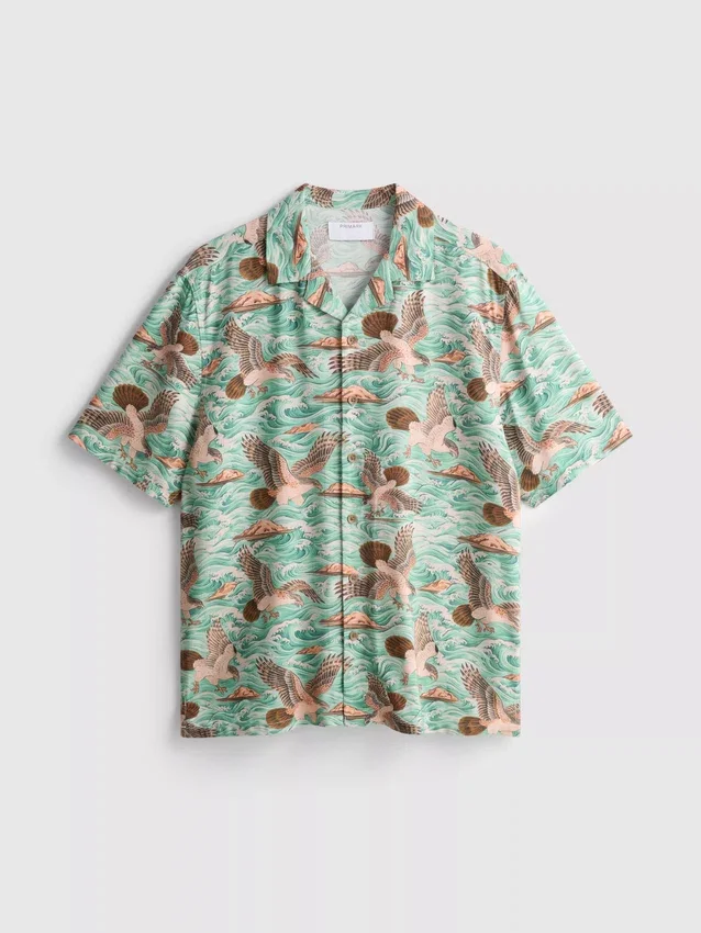 Camisa de pantalón corto con botones y estampado de pájaros