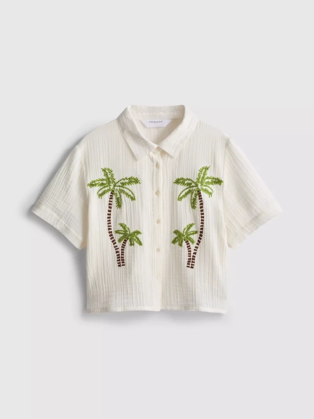Camisa de playa de algodón bordada con cuentas de Paula Echevarría