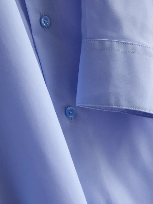 Camisa elástica de corte regular